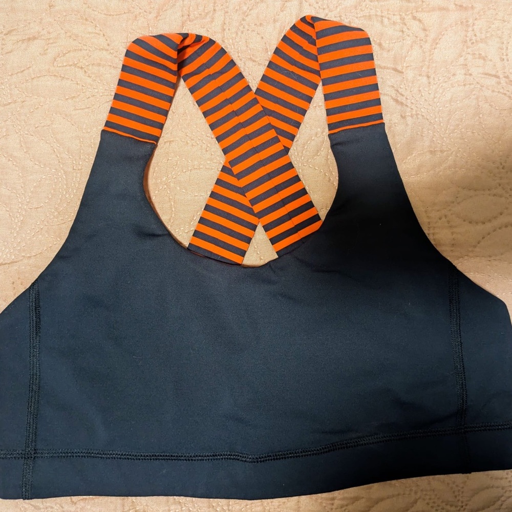 Lululemon all sports. Stylish Black Sports Bra with Striped Straps